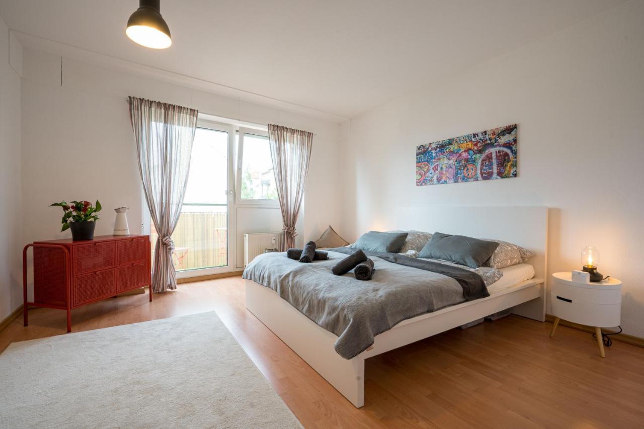 Grosse Louise In Der Neustadt Fuer Familien & Kinder เดรสเดน ภายนอก รูปภาพ